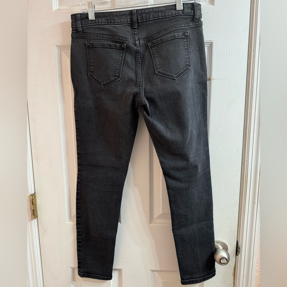 Women’s Simply Vera Want Mid Rise Skinny Jean in Black Size 6P (Petite) - Picture 4 of 4